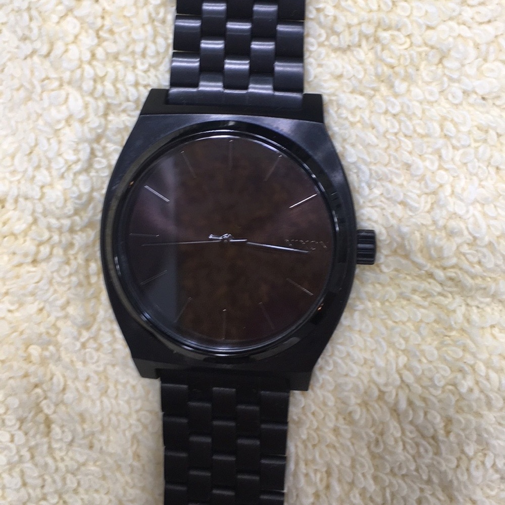 Black Nixon watch
